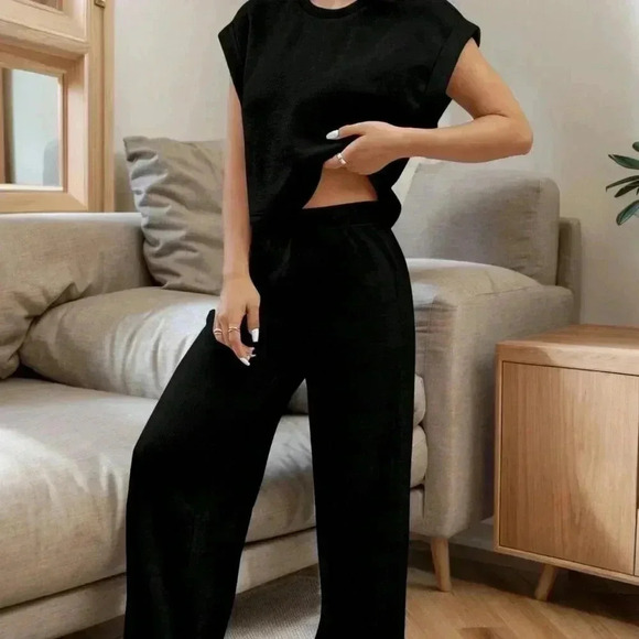 Black Casual Women's Spring/Summer Knit Loose Fit Leisure Suit - Picture 1 of 4